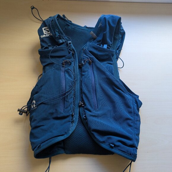 Salomon ADV SKIN 12 Hydration Trail Running Vest – 12 L (XS, Dark Blue) - Picture 2 of 9